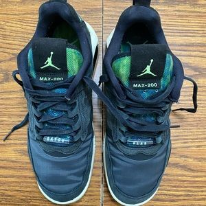 Jordan max 200 sneakers
